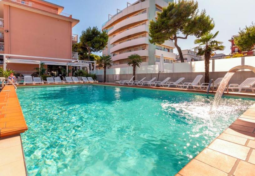 Hotel D'Annunzio Lido di Jesolo Exterior foto
