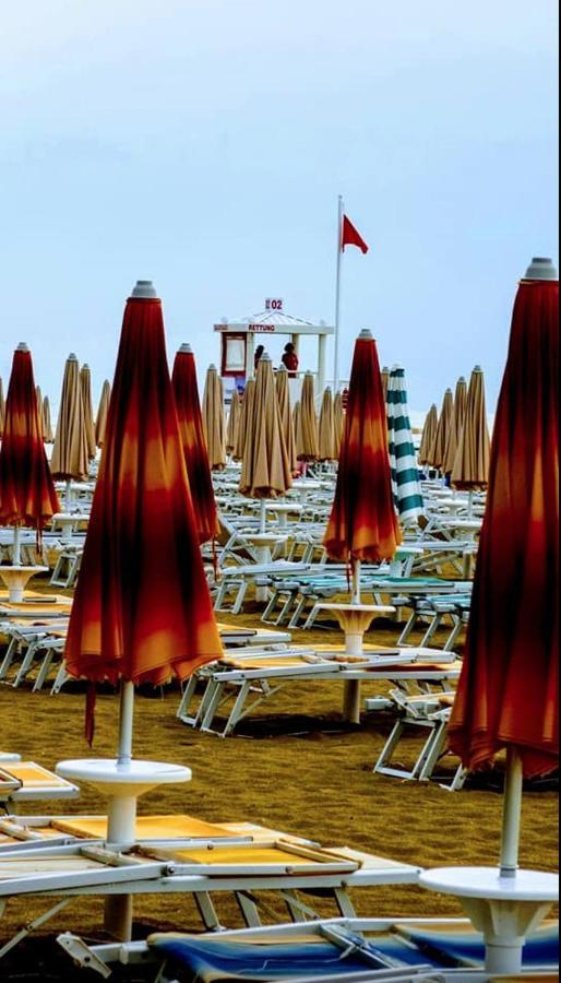 Hotel D'Annunzio Lido di Jesolo Exterior foto